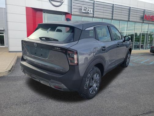 Gun Metallic 2026 Nissan Kicks S