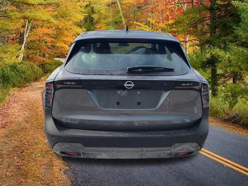 Gun Metallic 2026 Nissan Kicks S