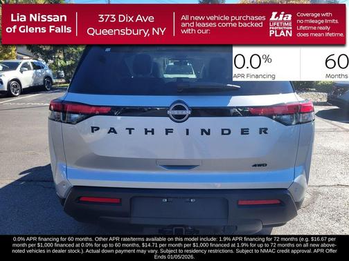 2025 Nissan Pathfinder SV