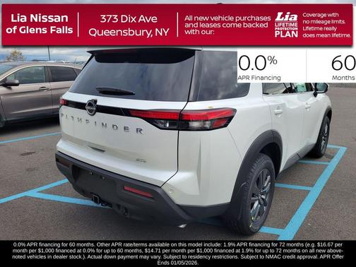 2025 Nissan Pathfinder SV