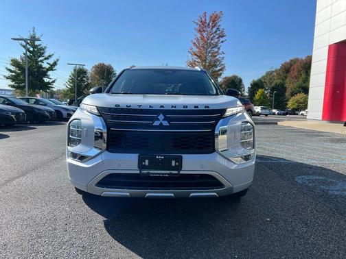 2022 Mitsubishi Outlander SEL