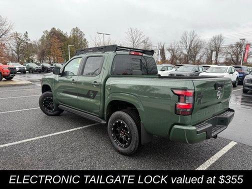 2025 Nissan Frontier SV