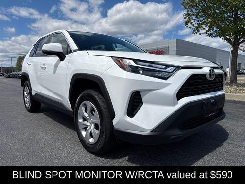 Ice 2025 Toyota RAV4 LE