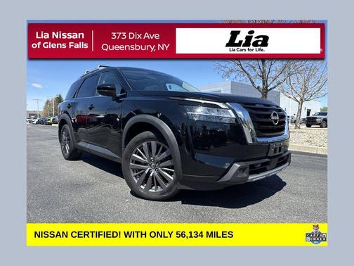 Black 2023 Nissan Pathfinder SL