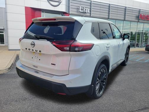 Everest White P 2026 Nissan Rogue Dark Armor