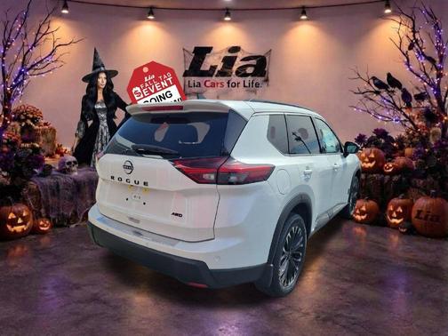 Everest White P 2026 Nissan Rogue Dark Armor