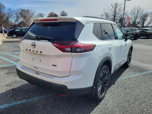 Everest White P 2026 Nissan Rogue Dark Armor