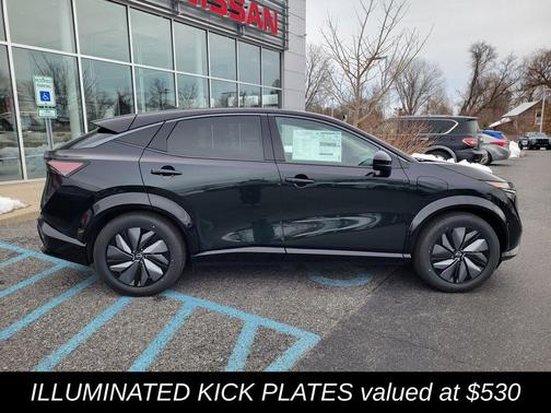 2025 Nissan ARIYA EVOLVE+