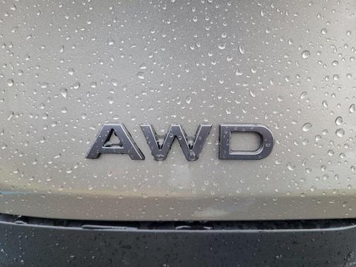 Champagne Silve 2026 Nissan Murano SL