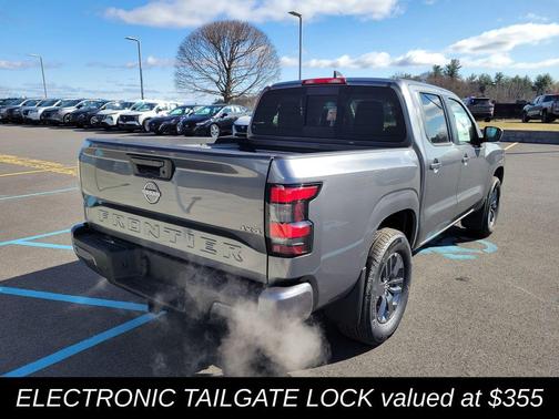 2025 Nissan Frontier SV