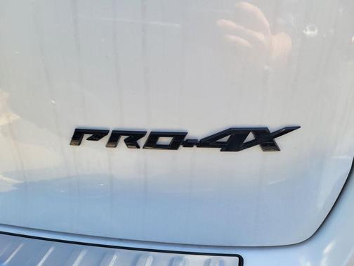 Aspen White 2026 Nissan Armada PRO-4X