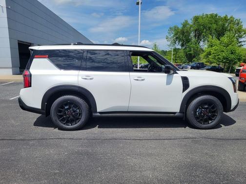 2025 Nissan Armada PRO-4X