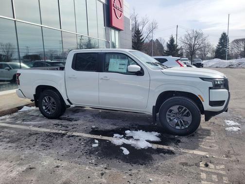Glacier White 2026 Nissan Frontier SV
