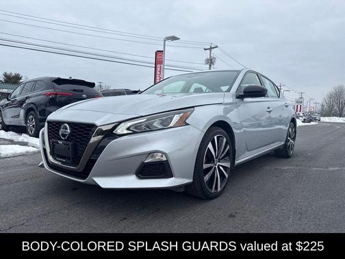 2022 Nissan Altima 2.5 SR