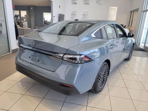 Atlantic Gray M 2026 Nissan Sentra SV