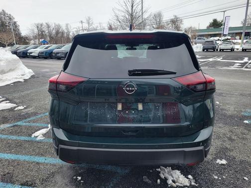 Obsidian Black 2026 Nissan Rogue Dark Armor