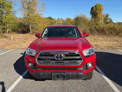 2017 Toyota Tacoma SR5