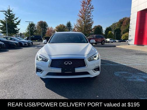 2023 INFINITI Q50 LUXE