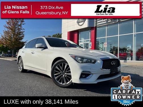 2023 INFINITI Q50 LUXE