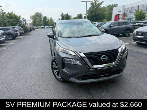 2022 Nissan Rogue SV