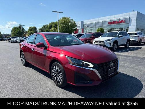 Scarlet Ember 2023 Nissan Altima 2.5 SV