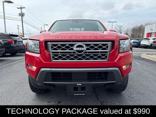 2022 Nissan Frontier SV