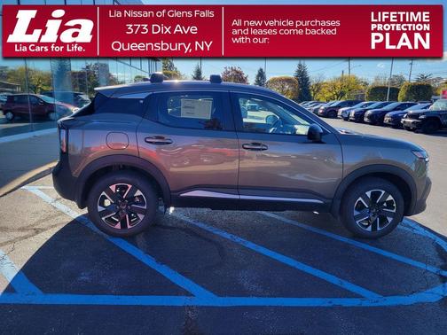 Canyon Bronze M 2026 Nissan Kicks SV