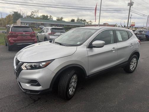 2020 Nissan Rogue Sport S