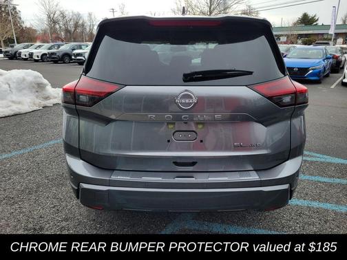 2025 Nissan Rogue SL