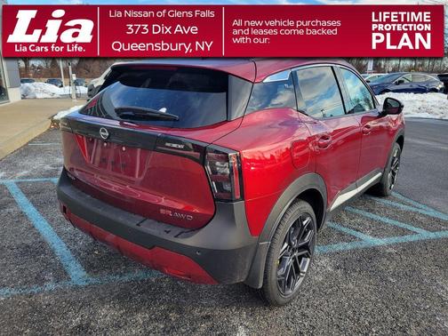 Scarlet Ember T 2026 Nissan Kicks SR