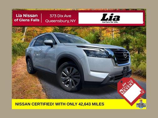 Brilliant Silver Metallic 2024 Nissan Pathfinder SV