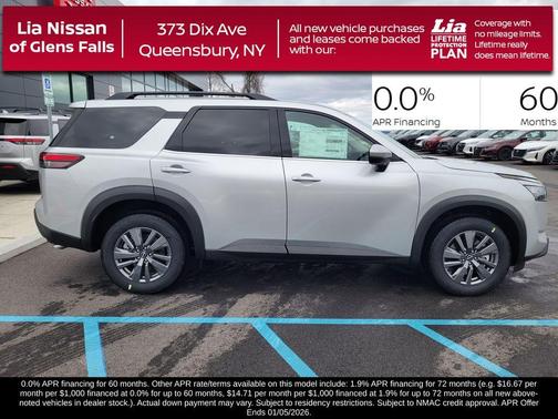 2025 Nissan Pathfinder SV