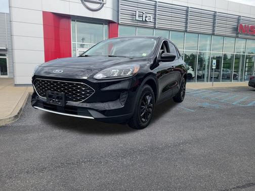 Black Metallic 2021 Ford Escape SE