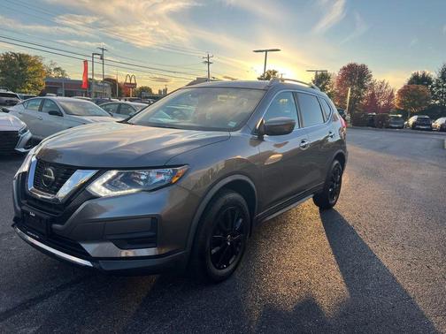2020 Nissan Rogue SV