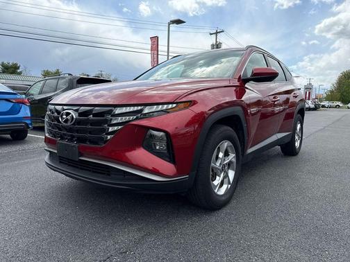 Red 2024 Hyundai TUCSON SEL