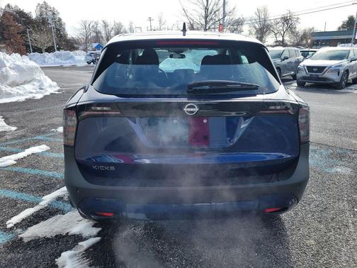 Deep Blue Pearl 2026 Nissan Kicks S