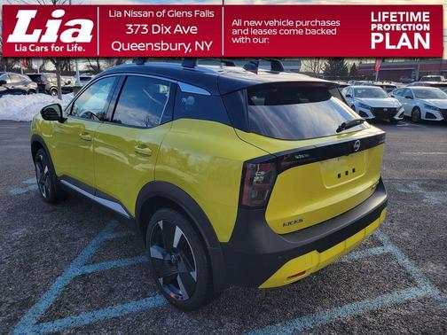 2t Ylw Blk Roof 2026 Nissan Kicks SR