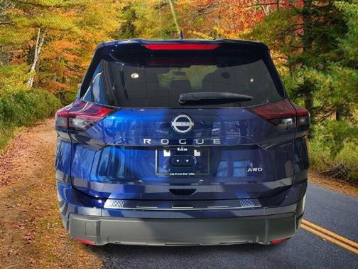 Deep Ocean Blue 2026 Nissan Rogue SV