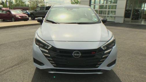 2025 Nissan Versa 1.6 SR