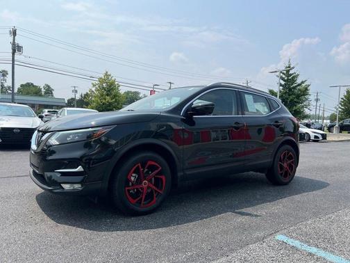 2022 Nissan Rogue Sport SL
