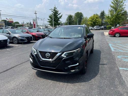 2022 Nissan Rogue Sport SL