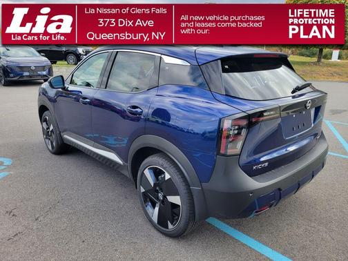 Deep Blue Pearl 2026 Nissan Kicks SR