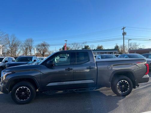 2023 Toyota Tundra SR5