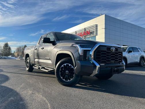 2023 Toyota Tundra SR5