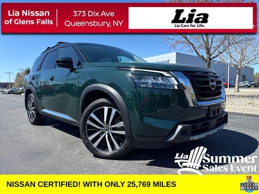 2 Tone Green / Black Roof 2023 Nissan Pathfinder Platinum