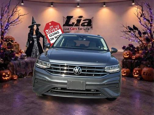 Platinum Gray Metallic 2022 Volkswagen Tiguan 2.0T S