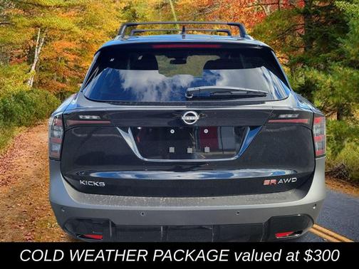 Super Black 2026 Nissan Kicks SR