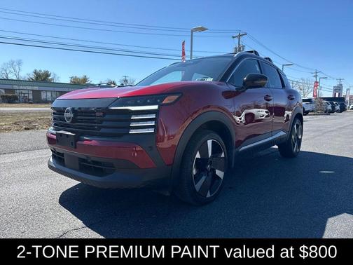 2t Red Blk Roof 2025 Nissan Kicks SR