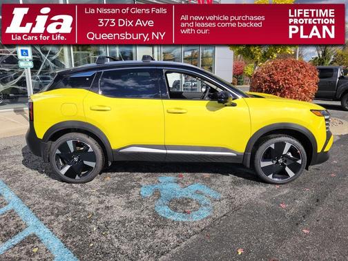 2t Ylw Blk Roof 2026 Nissan Kicks SR