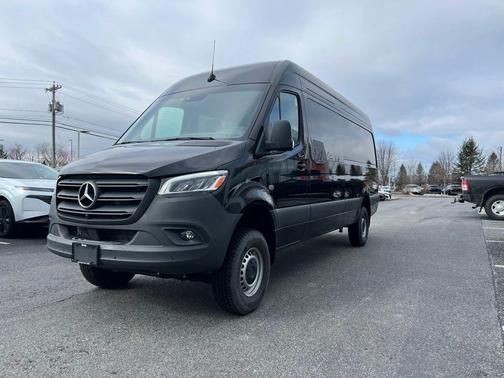 2024 Mercedes-Benz Sprinter 2500 High Roof